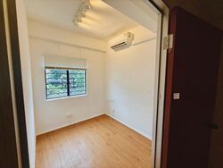 Macpherson Road (D13), Office #562736631